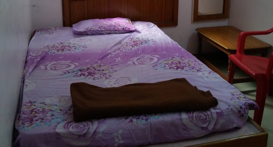 Surabhi Deluxe Rooms, Gulbarga 3